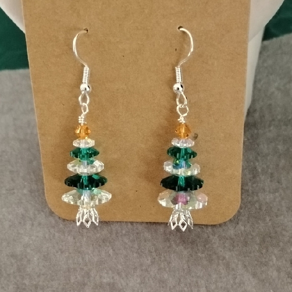 Hand Crafted Jewelry - Hand Crafted Green And Clear Crystal Tree Earrings♥️HP
